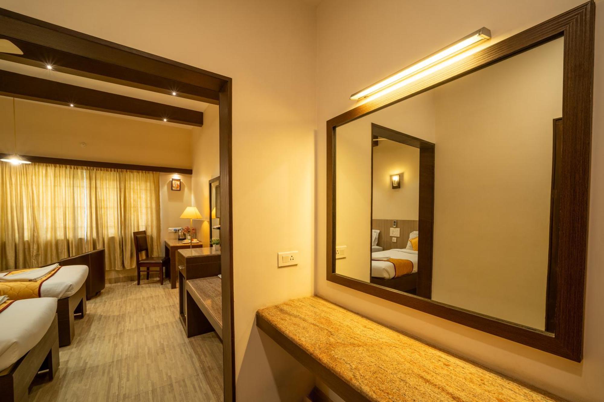 Yagappa Residency Otel Thanjavur Dış mekan fotoğraf